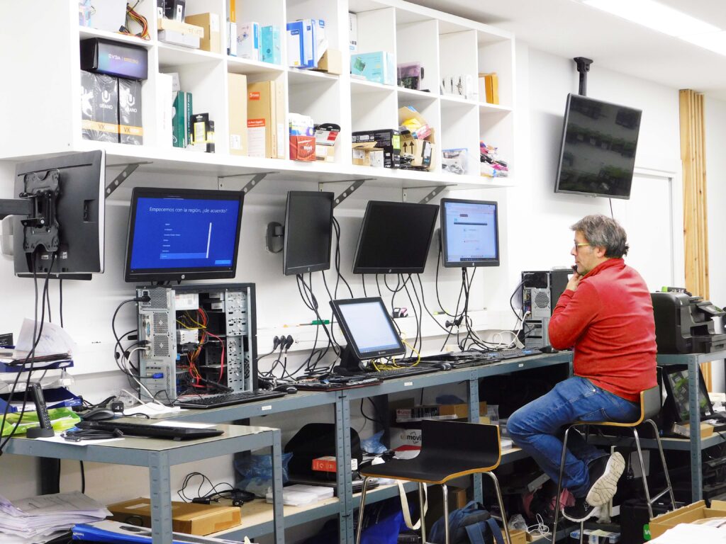 Servicio tecnico y mantenimiento informatico